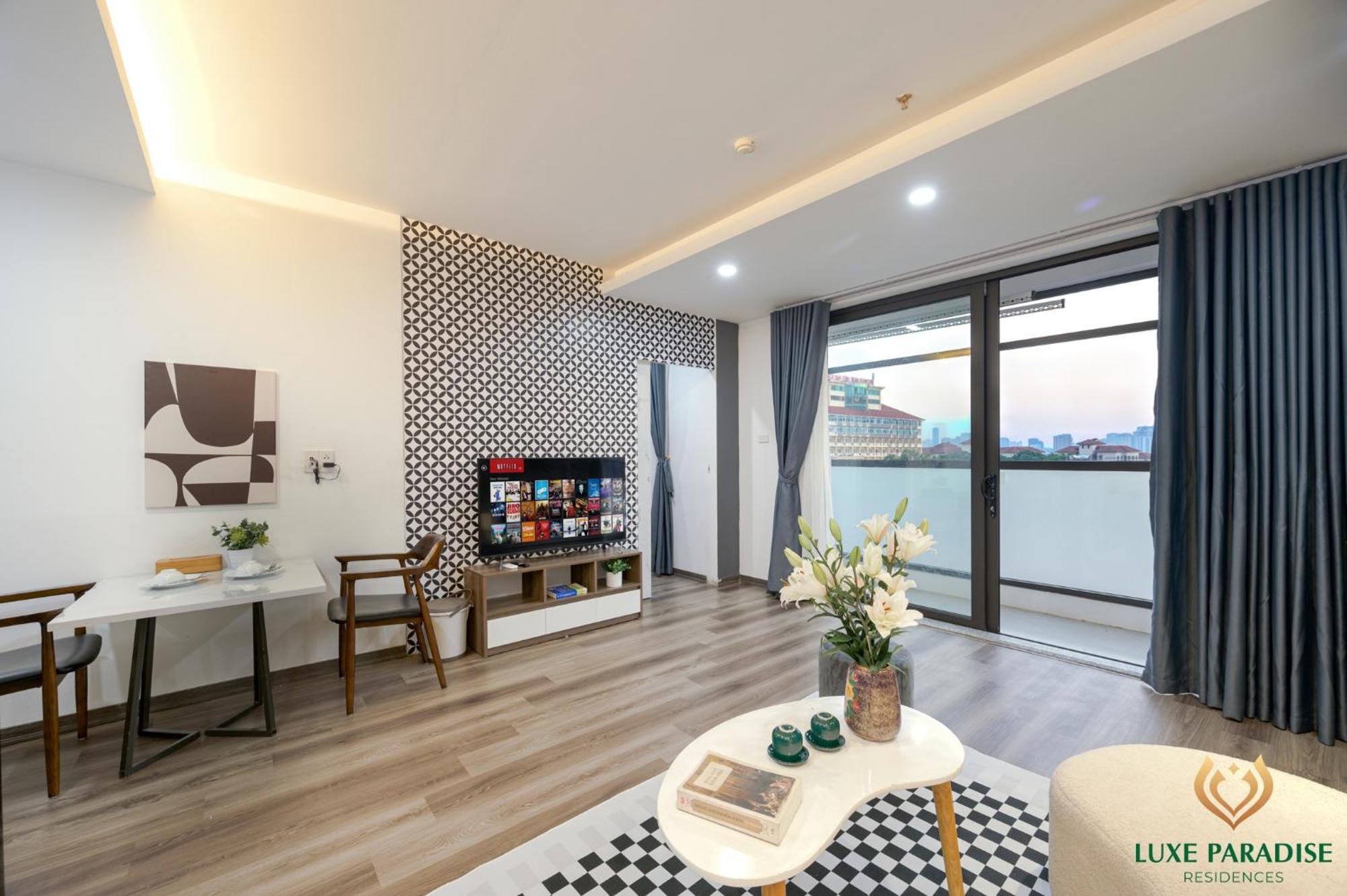 Luxe Paradise Residence 76 To Ngoc Van Hanoi Luaran gambar